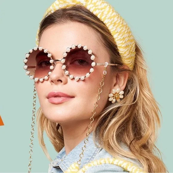 Lele Sadoughi Accessories Nwot Lele Sadoughi Gold Frame Pearl